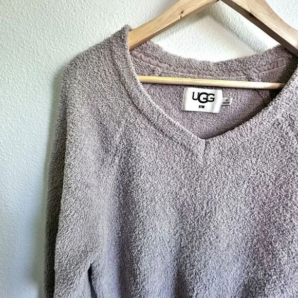 UGG | Paula Granite Tan Taupe Soft V-neck Pullover Sweater Oversized | Size XS - Picture 3 of 8